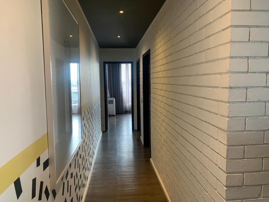 2 Bedroom Property for Sale in Woodstock Western Cape